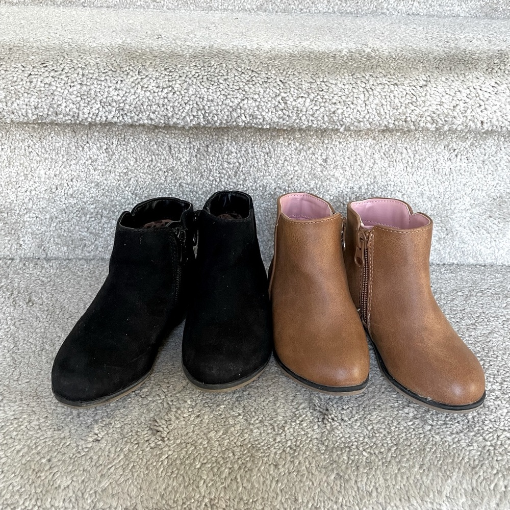Cat and Jack toddler bundle. Black suede& Camel faux leather zipper booties.